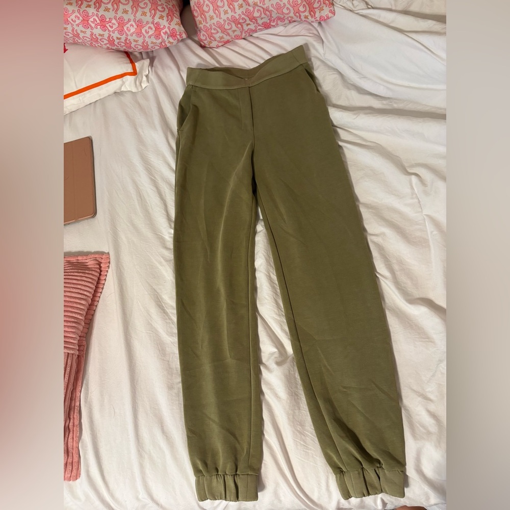 Lululemon Softstream Olive Green Women's Pants